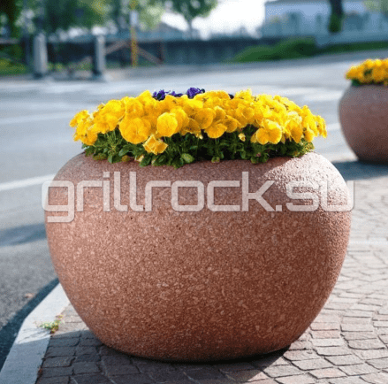 Цветочный вазон «Луна» бетонный уличный с каменной крошкой